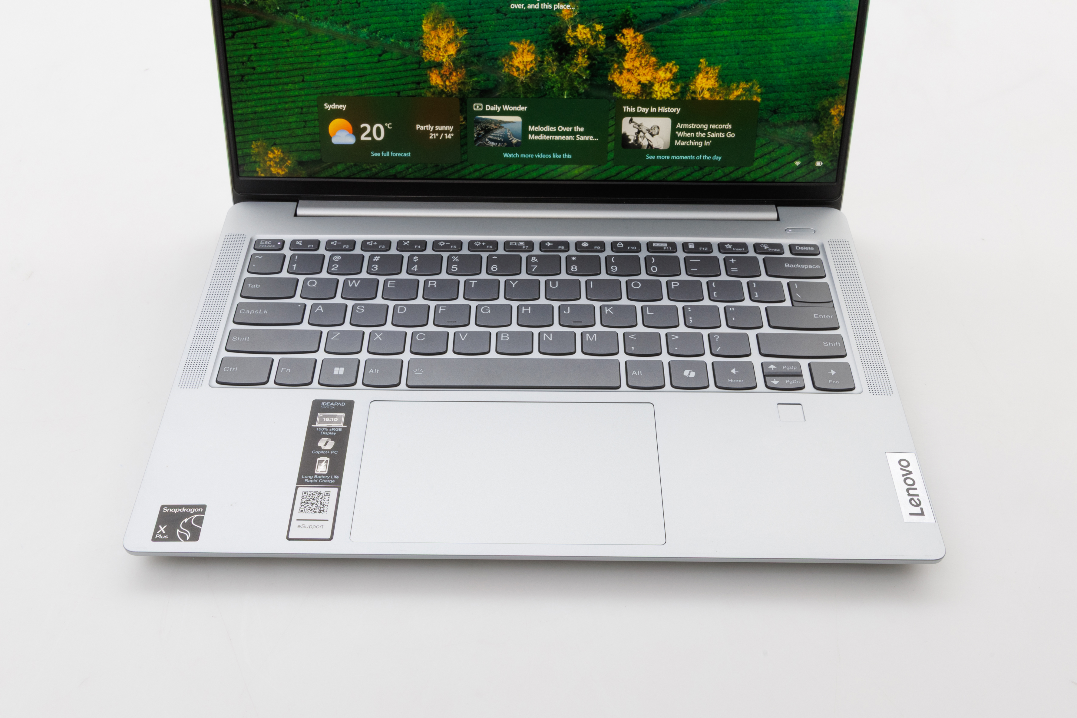 Lenovo IdeaPad Slim 5 (14Q8X9) - Laptops — Consumer NZ